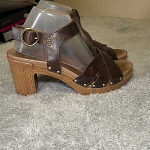 Dansko Daniela Strappy Leather Brown Block Sandals Women’s Size 41 EU